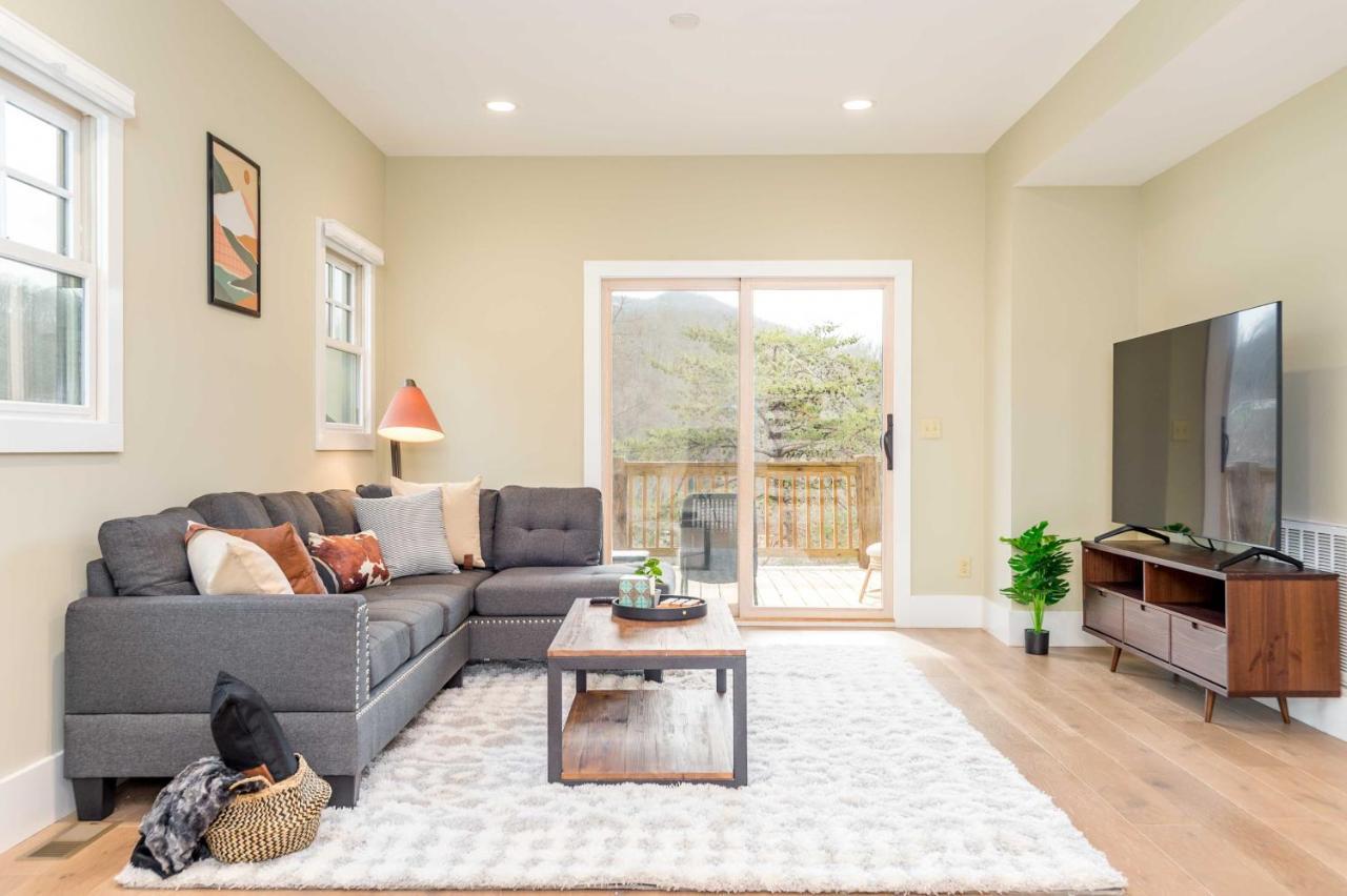Cullowhee Home With Game Room, Wraparound Decks Exterior foto